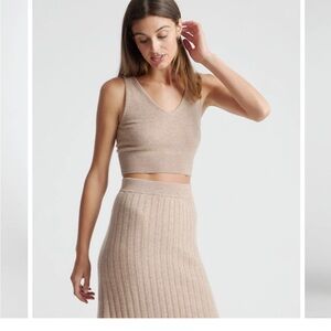 Quince cashmere skirt and crop top in beige. Brand new with tags